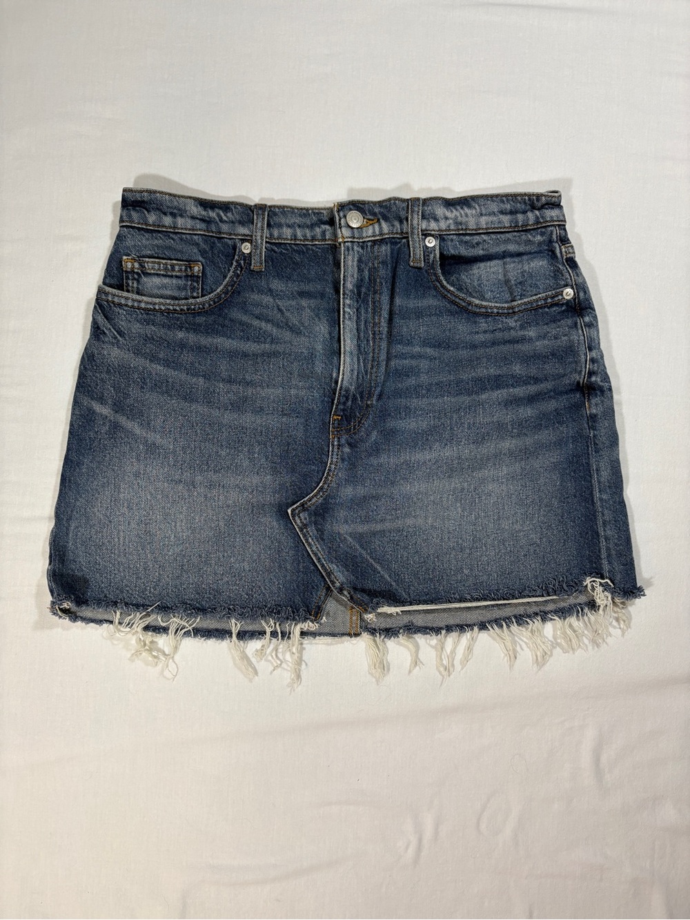 LUCKY BRAND High Rise Cut Off Denim Mini Skirt Raw Hem Frayed Medium Wash 14/32